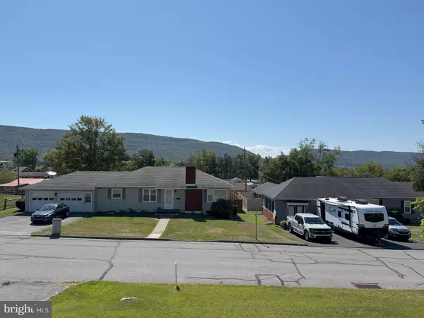 Lock Haven, PA 17745,1317 S S. HILLVIEW ST