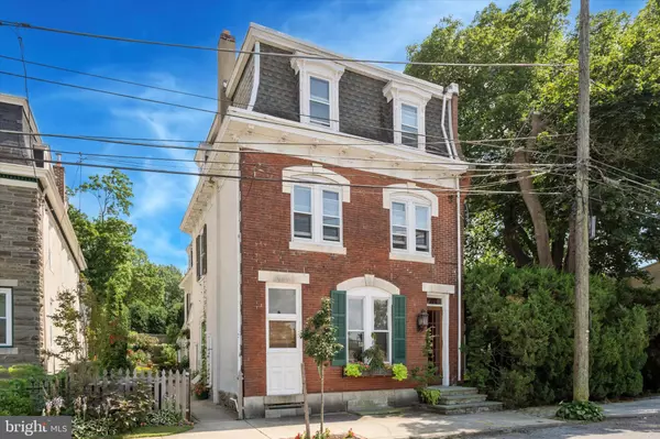Philadelphia, PA 19118,Address not disclosed