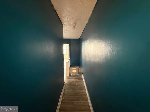 Philadelphia, PA 19141,5230 N WARNOCK ST