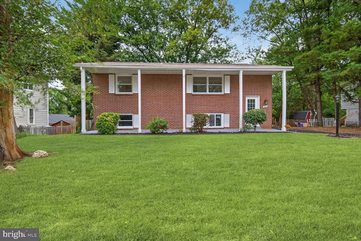 Sterling, VA 20164,202 E GORDON ST
