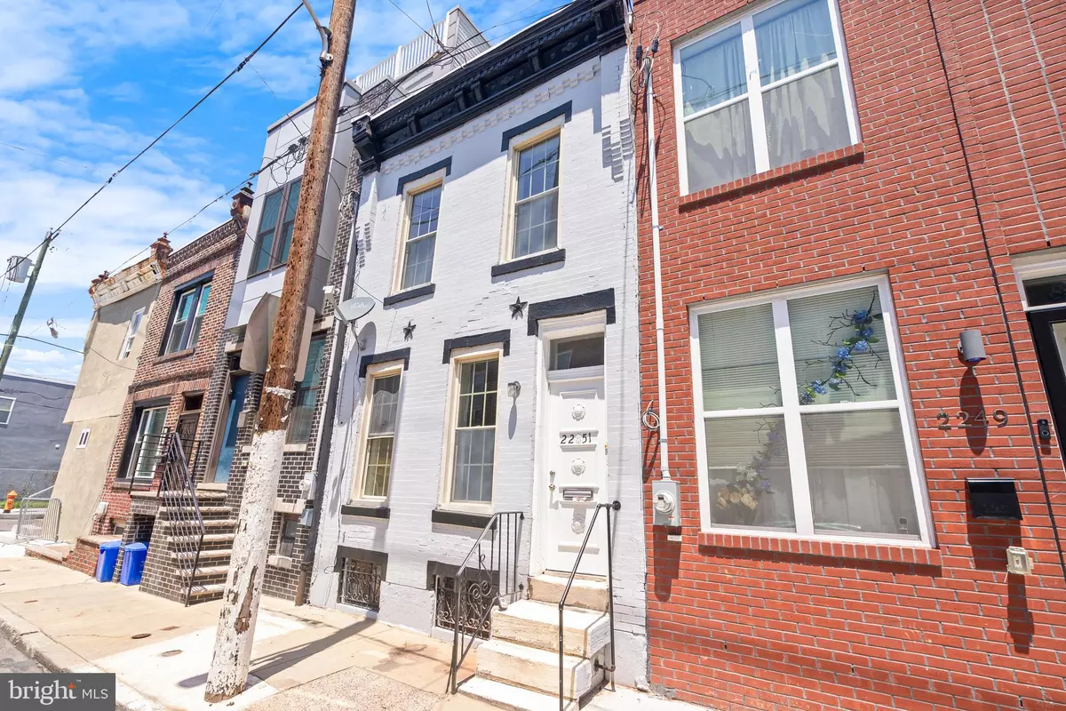 Philadelphia, PA 19146,2251 CROSS ST