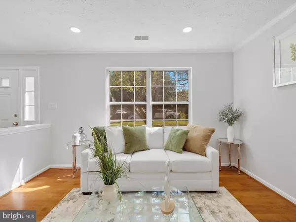 Waldorf, MD 20603,5005 SWORDFISH CT