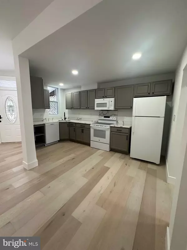 Washington, DC 20010,745 KENYON ST NW