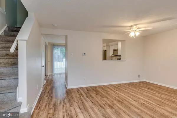 Sicklerville, NJ 08081,6 VICTORIA MANOR CT