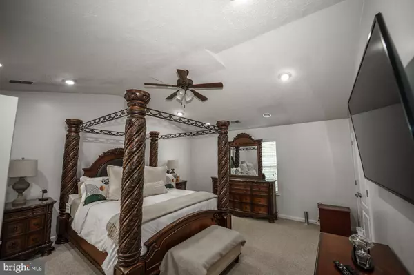 Waldorf, MD 20603,2805 MONTPELIER DR