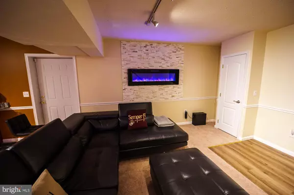 Waldorf, MD 20603,2805 MONTPELIER DR