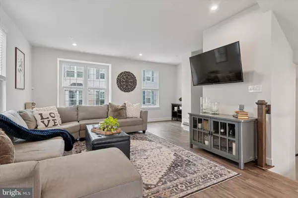 West Chester, PA 19382,12 SHERMAN ALY