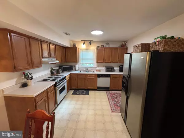 Glen Allen, VA 23060,9728 COUNTRY WAY RD