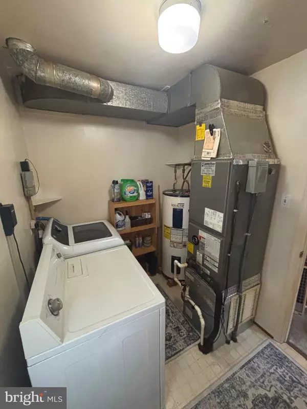 Glen Allen, VA 23060,9728 COUNTRY WAY RD