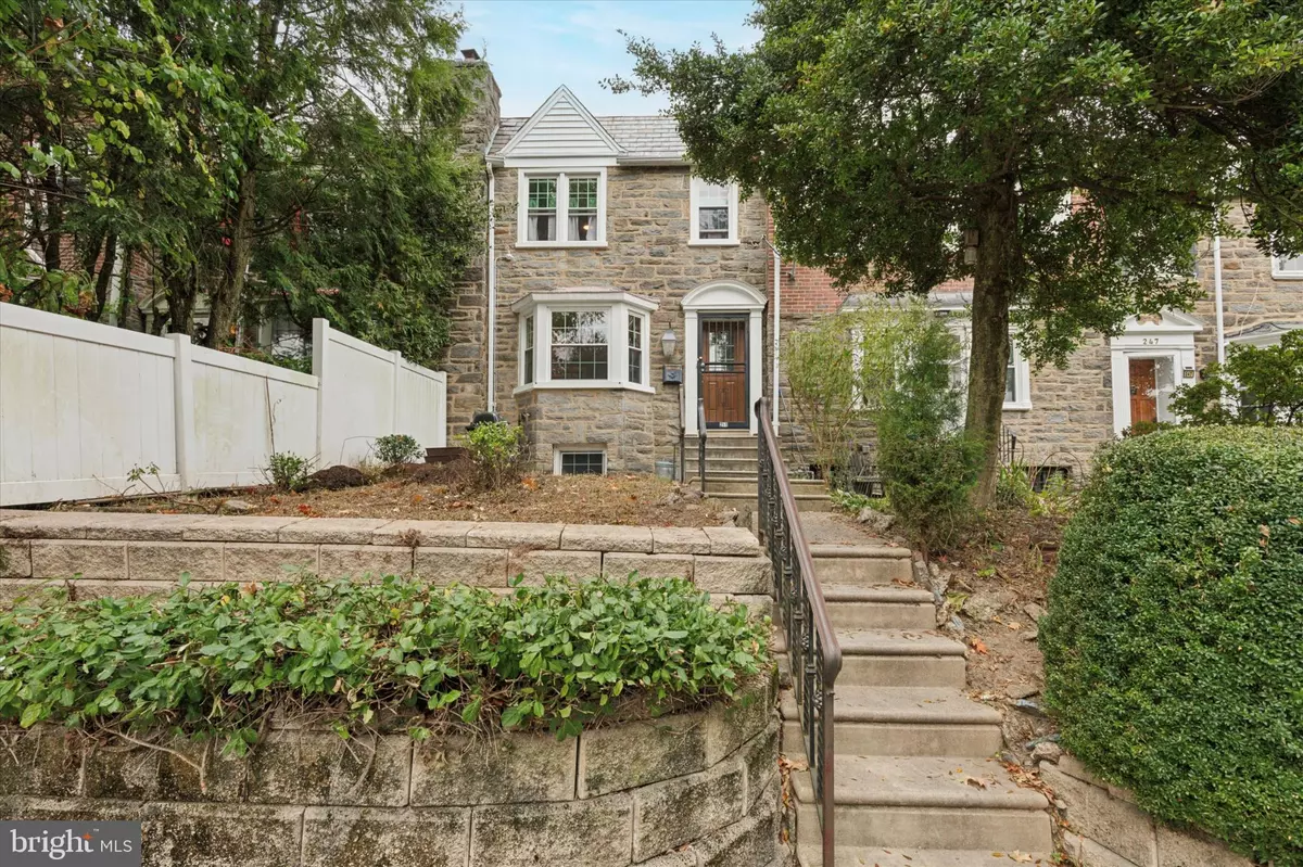 Merion Station, PA 19066,251 STONEWAY LN