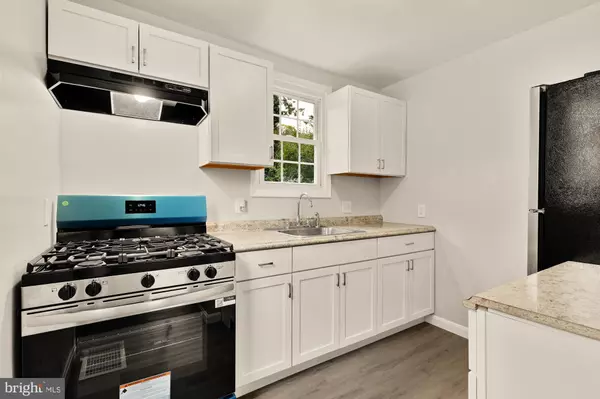 Riverdale, MD 20737,5710 64TH PL