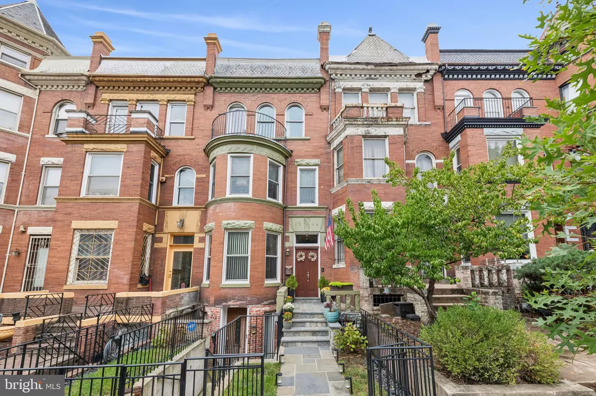 Washington, DC 20001,2304 1ST ST NW #1