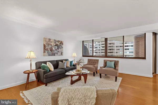 Chevy Chase, MD 20815,4550 N PARK AVE N #814