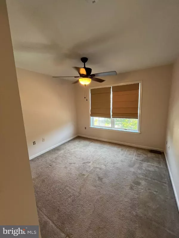 Harrisburg, PA 17112,160 MAPLETON DR