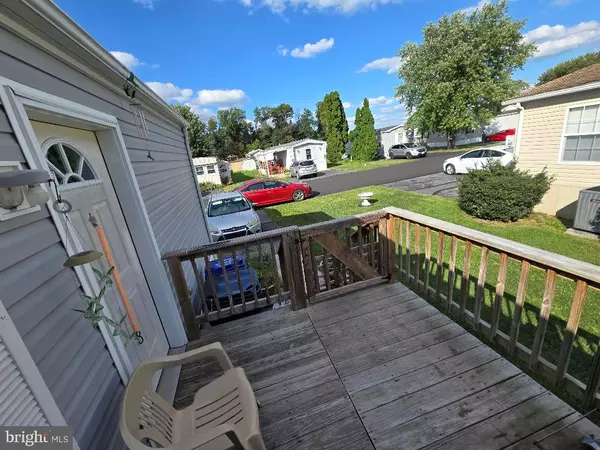 Lititz, PA 17543,8 PENN VALLEY VILLAGE