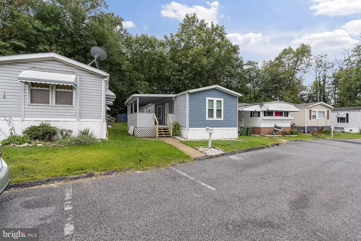 Brooklyn Park, MD 21225,635 SUNSET STRIP