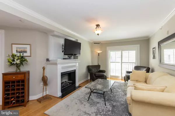 Annapolis, MD 21401,5 PARK PL #602