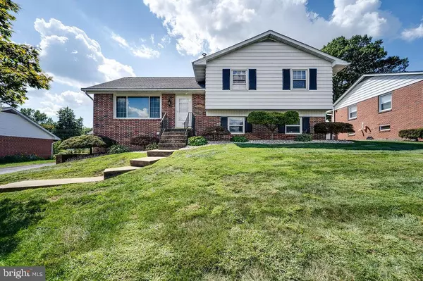 3416 EISENHOWER AVE, Reading, PA 19605