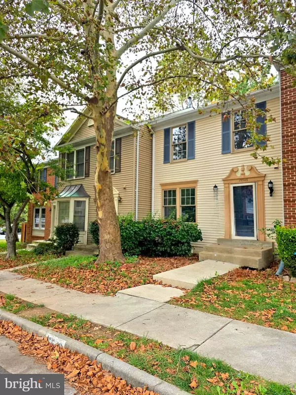 15546 TRAVAILER CT, Woodbridge, VA 22193