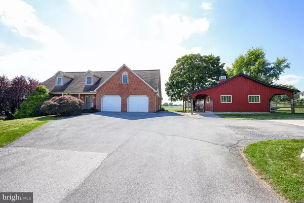 108 MEETINGHOUSE RD, Gap, PA 17527