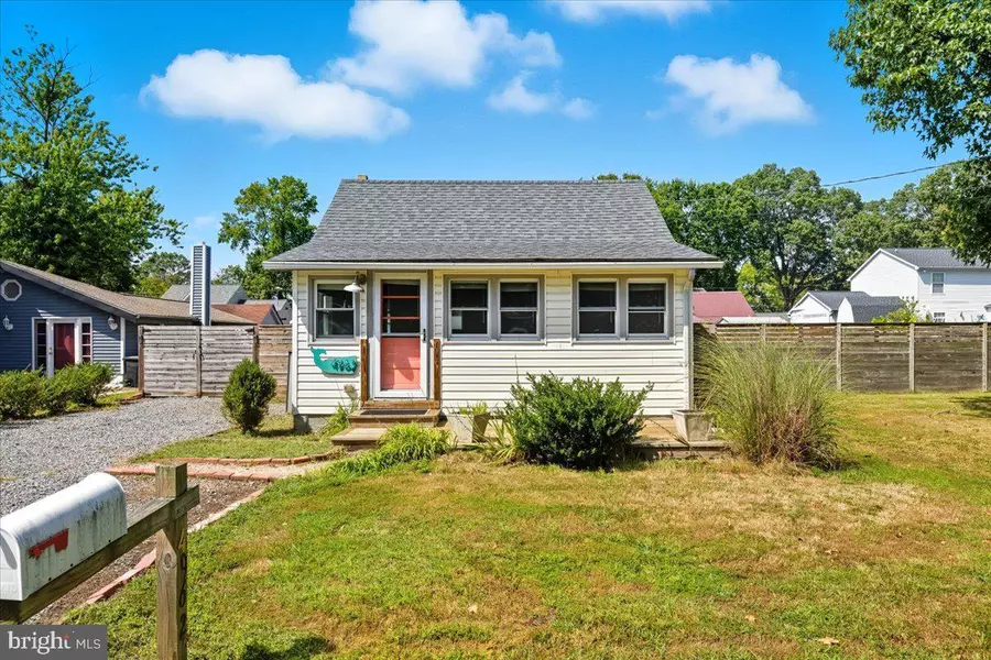 4962 ELM ST, Shady Side, MD 20764