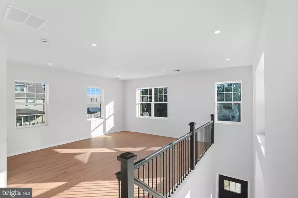 Collingdale, PA 19023,724 WOODLAWN AVE