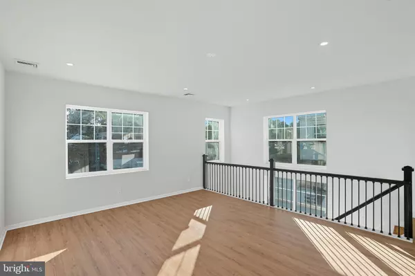 Collingdale, PA 19023,724 WOODLAWN AVE