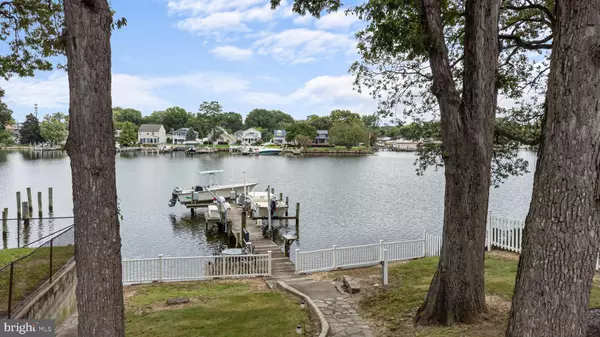 Baltimore, MD 21222,8216 BEACH DR