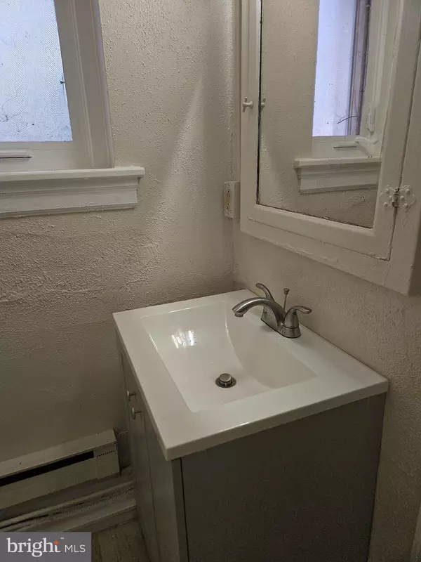 Jenkintown, PA 19046,403 MAPLE ST