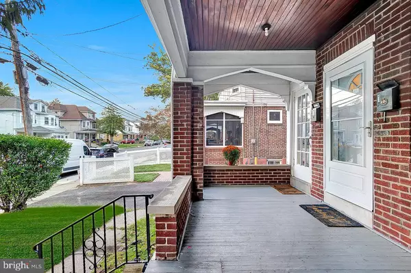 Trenton, NJ 08618,330 HILLCREST AVE