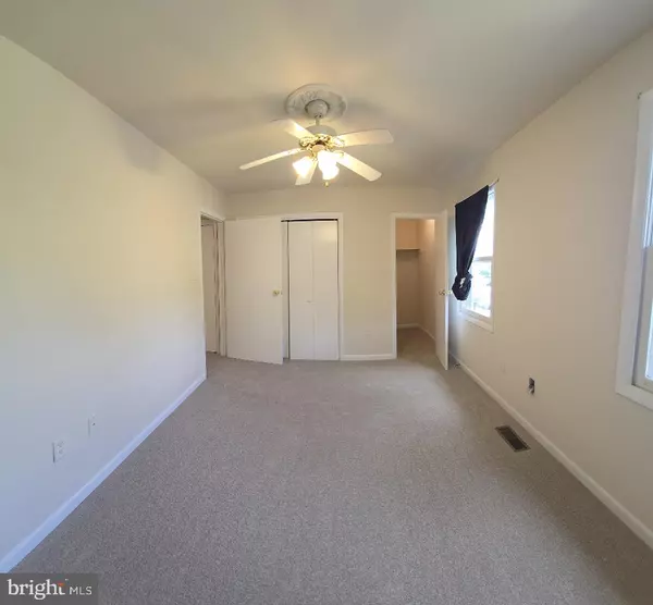 Fredericksburg, VA 22407,5118 COTTONWOOD CT