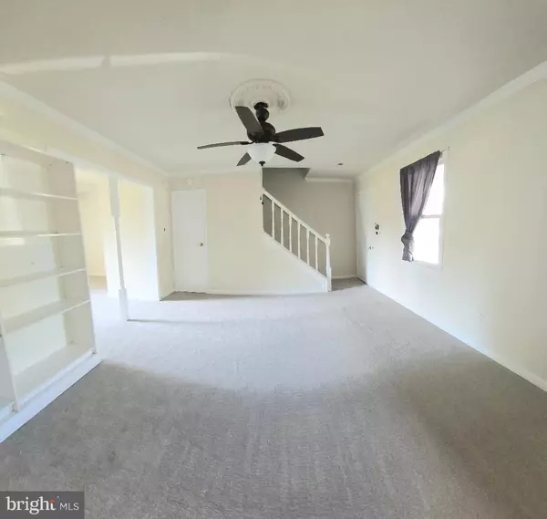 Fredericksburg, VA 22407,5118 COTTONWOOD CT