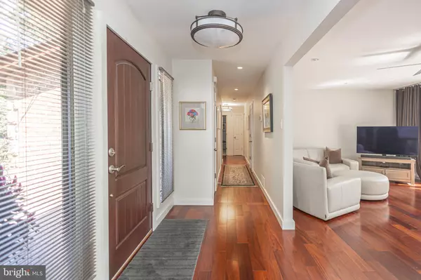 Doylestown, PA 18902,2880 SNAKE HILL RD