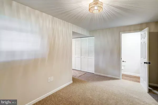 York, PA 17406,445 CHARLES CIR