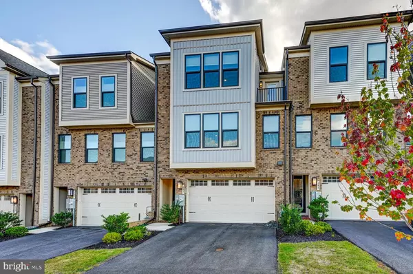 Cockeysville, MD 21030,241 HICKORY HOLLOW CT