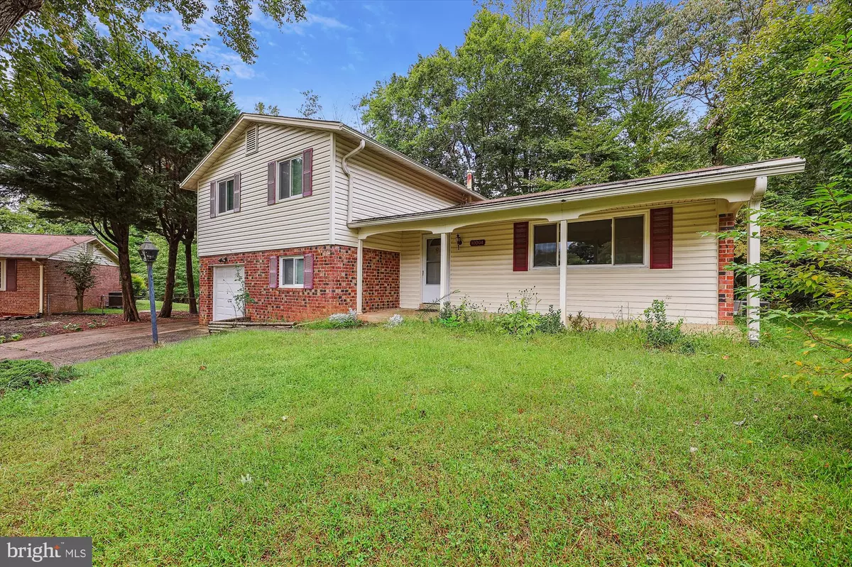 Fairfax, VA 22032,10004 DALROY CT