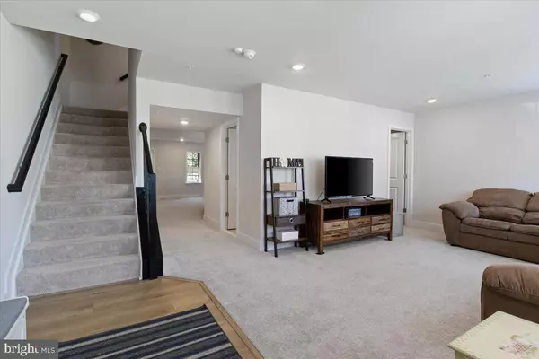 California, MD 20619,45301 FOGHORN WAY