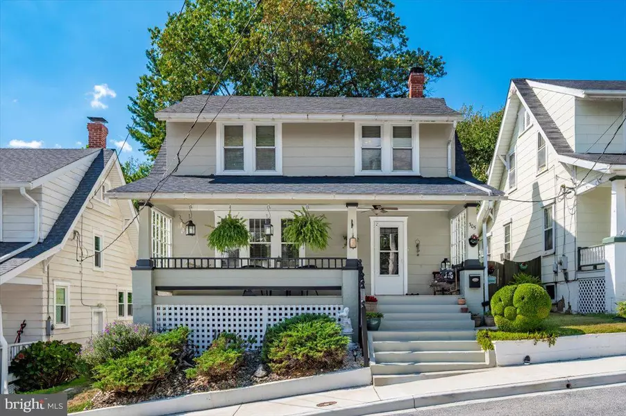 305 N DELAWARE AVE, Brunswick, MD 21716