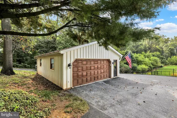 Newmanstown, PA 17073,131 DISTILLERY RD