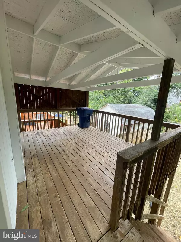 Front Royal, VA 22630,337 1/2 KENDRICK LN #1/2