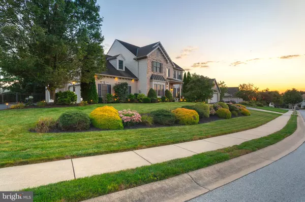 New Holland, PA 17557,208 WILLOW RDG