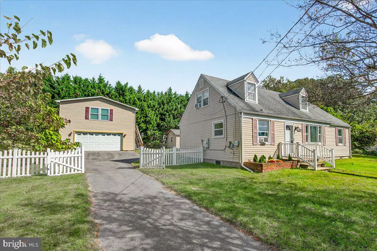 Pasadena, MD 21122,8841 FORT SMALLWOOD RD