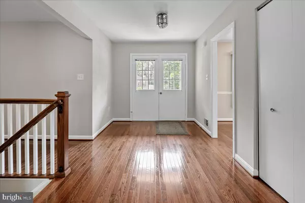 Alexandria, VA 22307,1804 MASON HILL DR