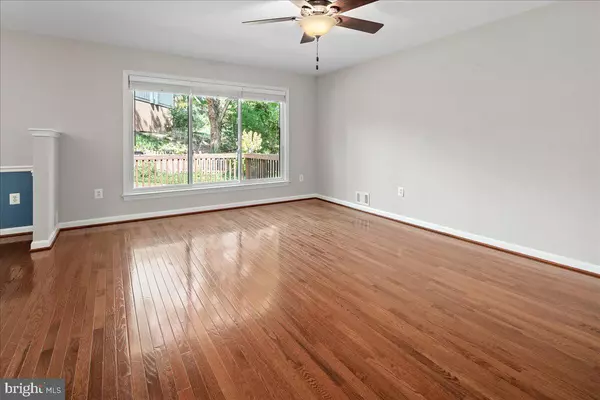 Alexandria, VA 22307,1804 MASON HILL DR