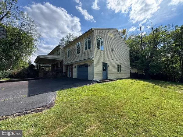 Blue Bell, PA 19422,1698 DAWS RD