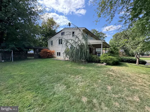 Blue Bell, PA 19422,1698 DAWS RD