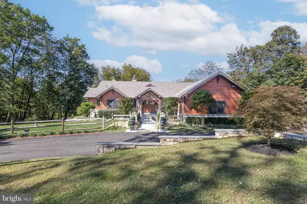 Newtown, PA 18940,992 WORTHINGTON MILL RD