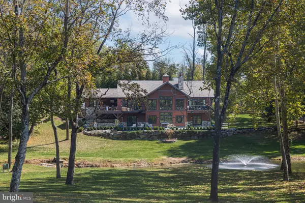 Newtown, PA 18940,992 WORTHINGTON MILL RD