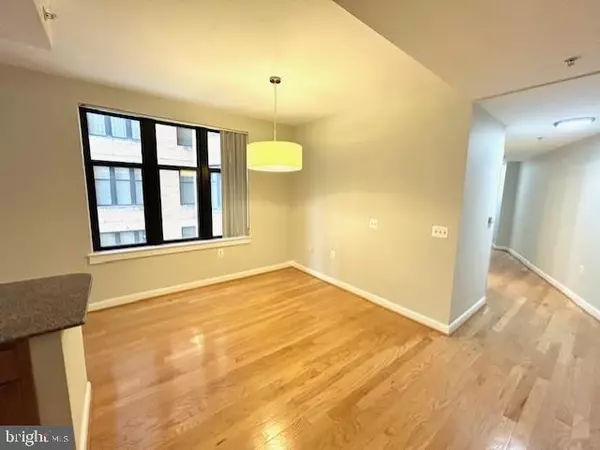 Washington, DC 20001,400 MASSACHUSETTS AVE NW #608