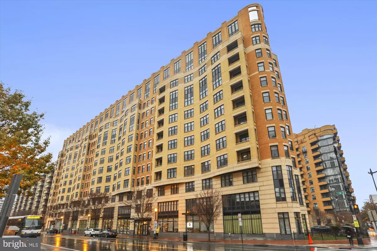 Washington, DC 20001,400 MASSACHUSETTS AVE NW #608